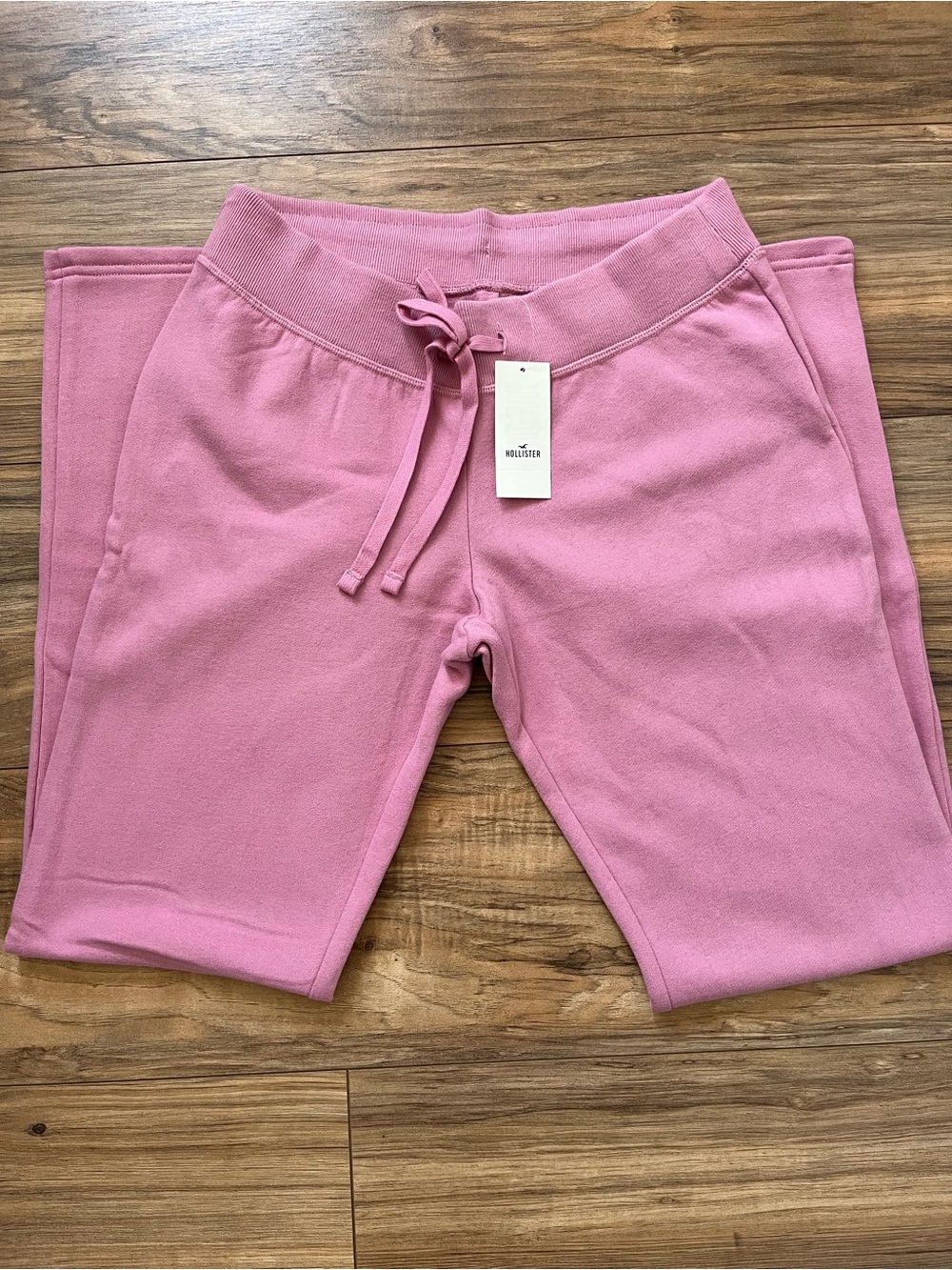 ✨Hollister Feel Good Bootcut
Sweatpants✨